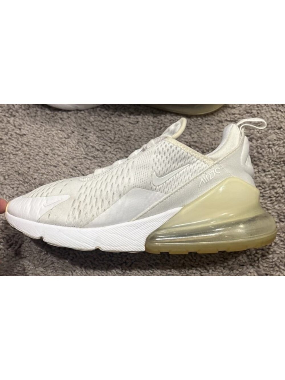 Nike Air Max 270 White Mesh Lace Up Cushioned Kids 7Y 943345-103